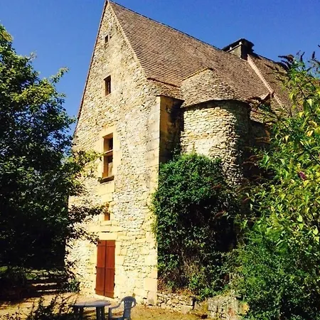 Апартаменты Studio Avec Piscine Dans Maison Forte, 8Km Sarlat Saint-Andre-d'Allas