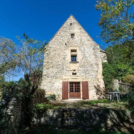 Studio Avec Piscine Dans Maison Forte, 8Km Sarlat Апартаменты