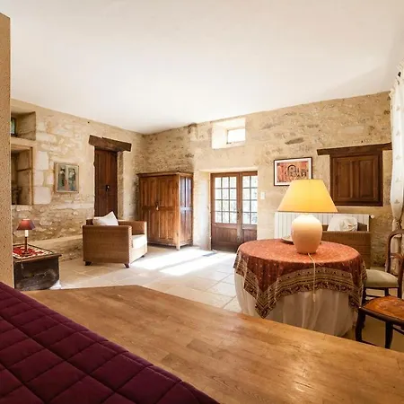 Studio Avec Piscine Dans Maison Forte, 8Km Sarlat Апартаменты Saint-Andre-d'Allas